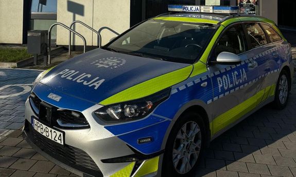 Policyjny radiowóz.