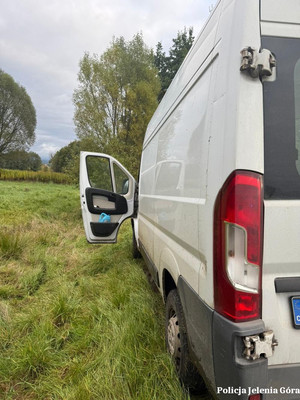 Zatrzymany fiat ducato.