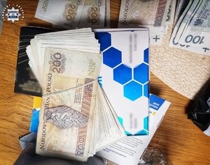 zabezpieczone sterydy anaboliczne.