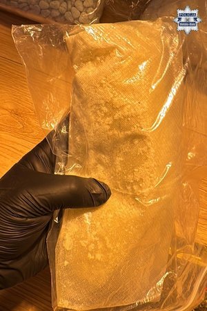 Zabezpieczone środki w woreczku.