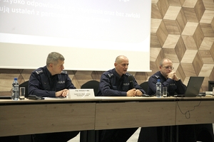 Uczestnicy odprawy z okazji 30-lecia oficerów łącznikowych.