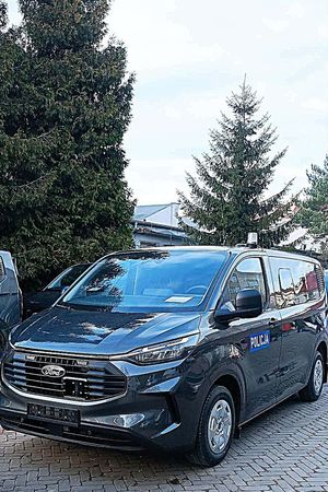 Nowe pojazdy do przewozu psów służbowych