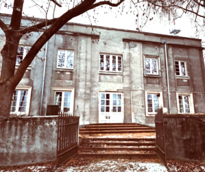 Budynek w którym ma powstać Ośrodek Szkolenia Policji.