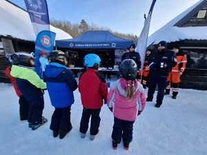 Kręci mnie bezpieczeństwo w zimie - edukacja i zabawa z Policją podczas ferii