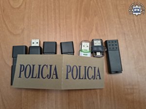 Zabezpieczone pendrivy.