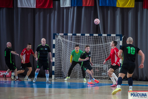 rozgrywki piłkarskie .