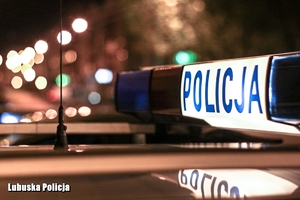 sygnalizator świetlny policji.