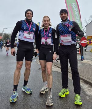 Reprezentacja Policji na 46. edycji Półmaratonu Wiązowskiego.