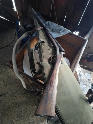 Zabezpieczona broń.