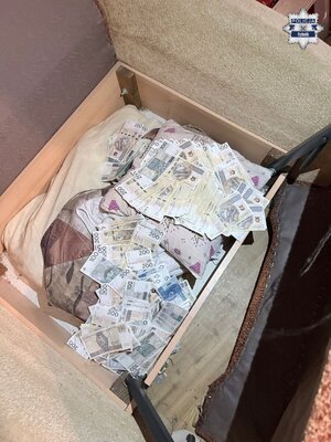 Gotówka, która została odzyskana przez policjantów.