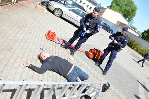 Jedna z konkurencji, w której biorą udział ratownicy policyjni z jednostek w kraju - zdjęcie z minionych edycji zawodów.