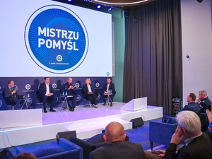 Uczestnicy konferencji dotyczącej kampanii „Mistrzu, pomyśl”.