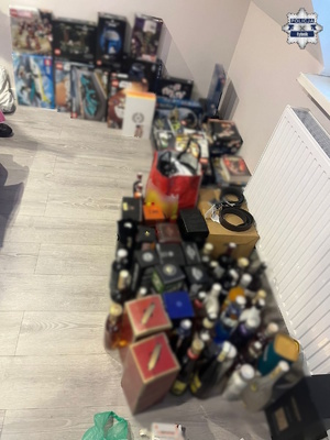 Zabezpieczone skradzione towary.