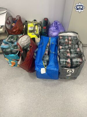 Zabezpieczone skradzione towary.