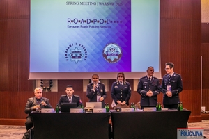 Uczestnicy spotkania ROADPOL w Warszawie.