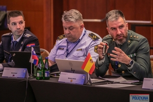 Uczestnicy spotkania ROADPOL w Warszawie.