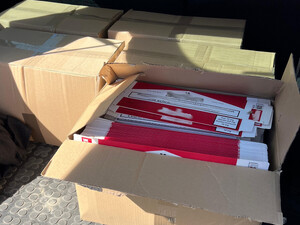 Kartony z papierosami.