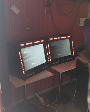 automaty do gier, ekran komputera.