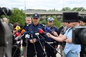 Uczestnicy konferencji prasowej.