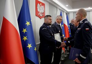 Uroczyste spotkanie Ministra SWiA i I Zastępcy Komendanta Głównego Policji z laureatami konkursu &amp;quot;Policjant, który mi pomógł&amp;quot; i ich przełożonymi.