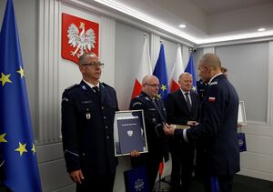 Uroczyste spotkanie Ministra SWiA i I Zastępcy Komendanta Głównego Policji z laureatami konkursu &amp;quot;Policjant, który mi pomógł&amp;quot; i ich przełożonymi.