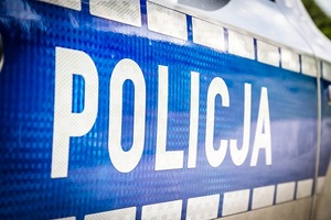 Napis: Policja.