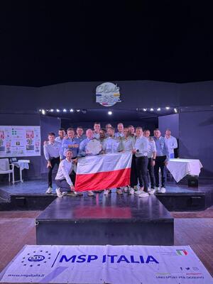 Zwycięska drużyna.
