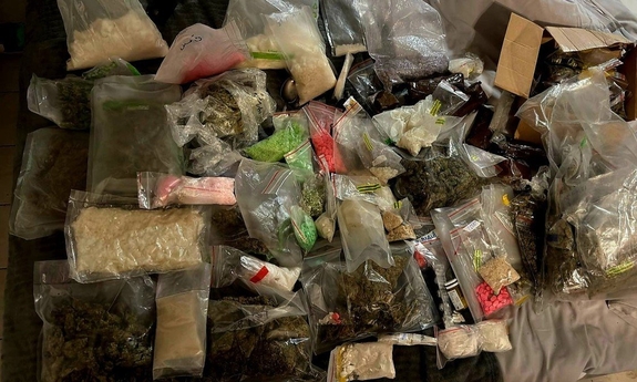 Katowiccy policjanci zabezpieczyli ponad 7 kg narkotyków