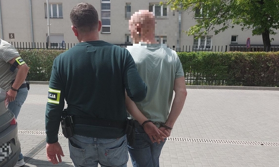 Areszt i policyjny dozór za kradzież z włamaniem