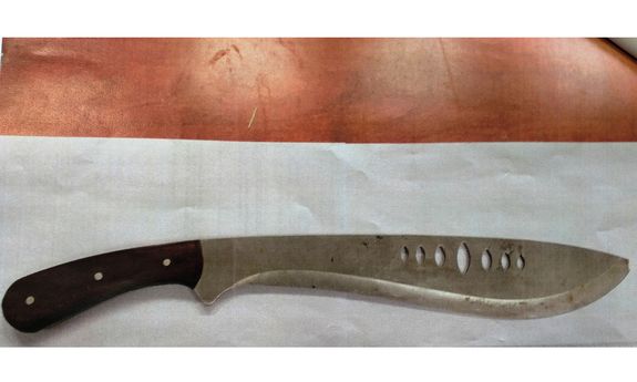 Pijany biegał z maczetą i zaczepiał ludzi