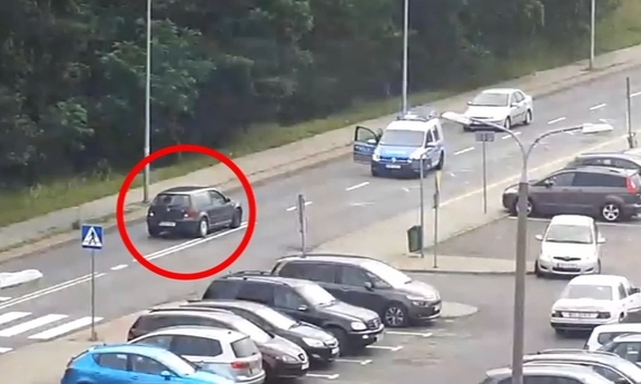 Policjanci z Grudziądza zatrzymali sprawcę kradzieży samochodu