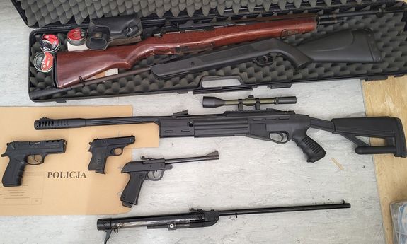 Odpowie za strzelanie z wiatrówki do osoby i posiadanie marihuany