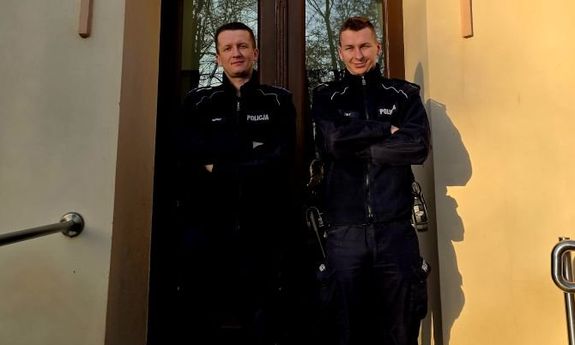 Interwencja wołowskich dzielnicowych uratowała życie mężczyzny