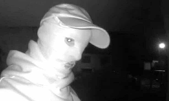 Policjanci zatrzymali wielokrotnego włamywacza