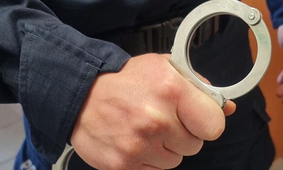 Włamali się do domu i ukradli blisko 50 tysięcy złotych - kilka godzin później zostali zatrzymani