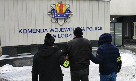 Nielegalny tytoń i alkohol bez akcyzy przechwycone - skuteczna akcja łódzkich policjantów