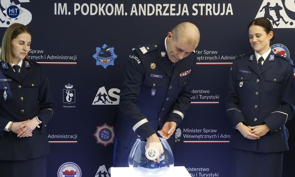 XVI Międzynarodowy Turniej Służb Mundurowych w Piłce Nożnej Halowej im. podkomisarza Andrzeja Struja - losowanie grup turniejowych