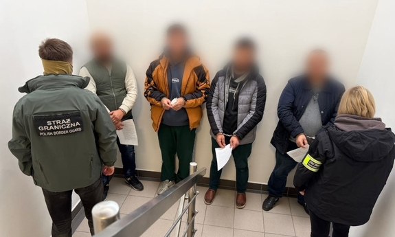 Wspólne działania policjantów z Wawra i Straży Granicznej