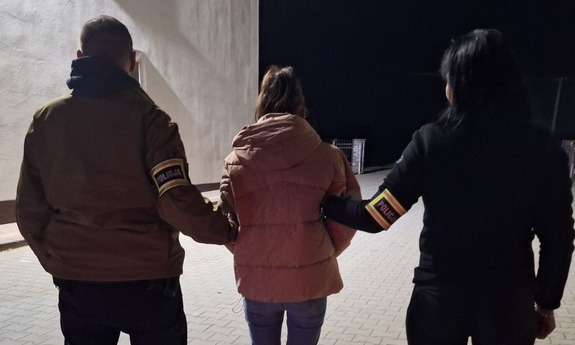 Policjanci z Łęczycy zatrzymali podejrzaną o zabójstwo na terenie Czech