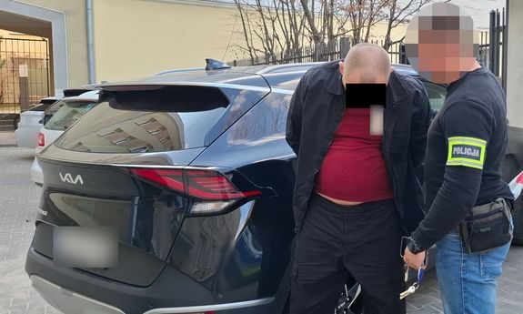 Poszukiwany o statusie „wor w zakonie” w rękach kryminalnych z warszawskiej Woli