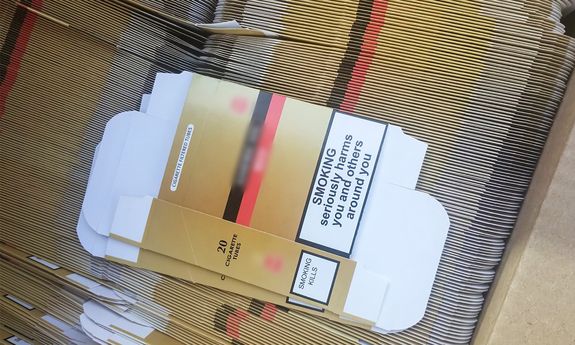 Nielegalny magazyn papierosów zlikwidowany. Dwie osoby zatrzymane