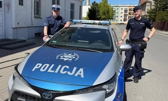 Namysłowscy policjanci uratowali 94-letnią kobietę z pożaru