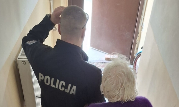 Z pomocą przybyli dzielnicowi