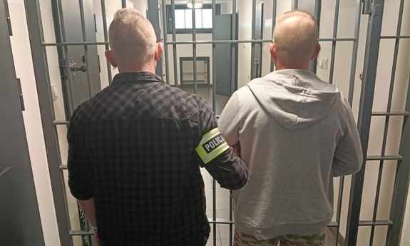 Agresja wobec policjantów zakończyła się aresztem