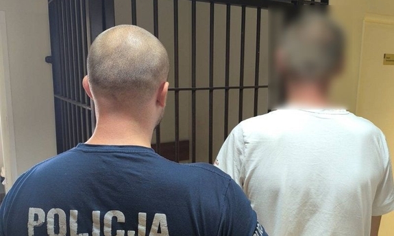 Niedopałek papierosa przyczyną pożaru pasażu handlowego. Straty przekroczyły 1,8 miliona złotych