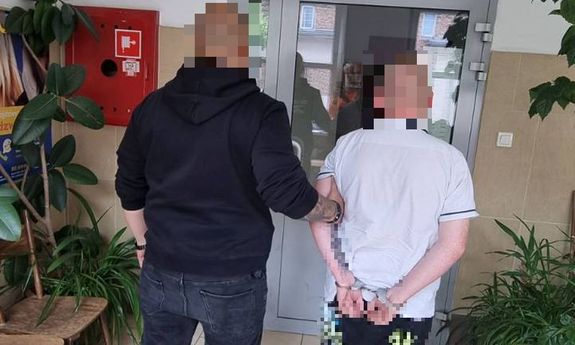 Poszukiwany przez 17 prokuratur - zatrzymany przez jeleniogórskich kryminalnych
