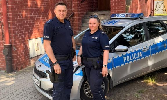 Szybka reakcja policjantów uratowała życie mieszkańca gminy Chojna
