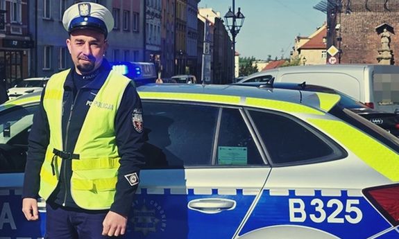Po służbie, ale zawsze gotowy do działania. Policjant drogówki zatrzymał nietrzeźwego kierowcę