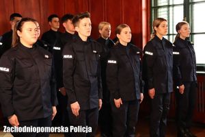 ślubowanie nowych policjantów