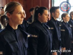 ślubowanie nowych policjantów